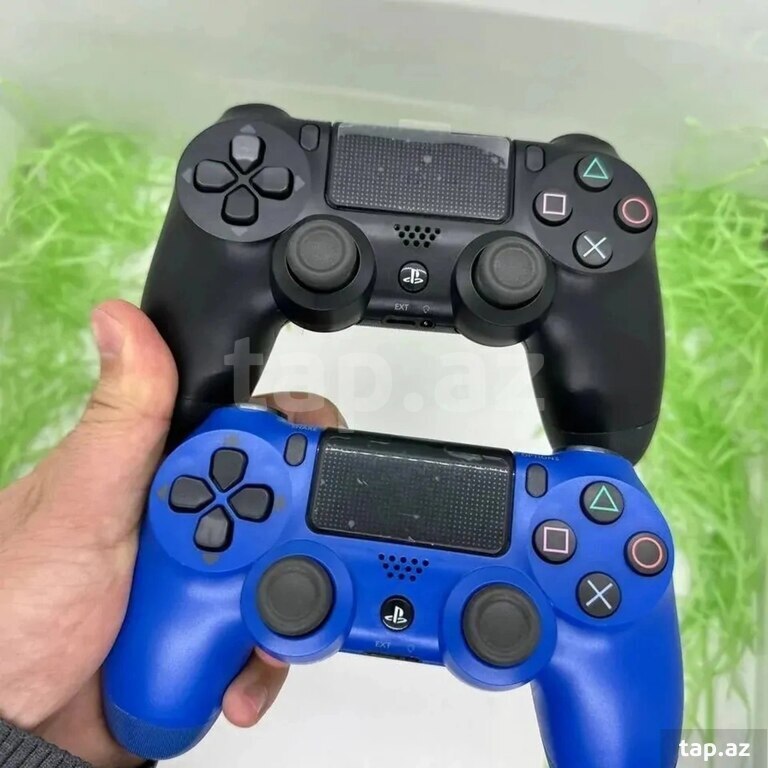 Sony PlayStation 4 pultu