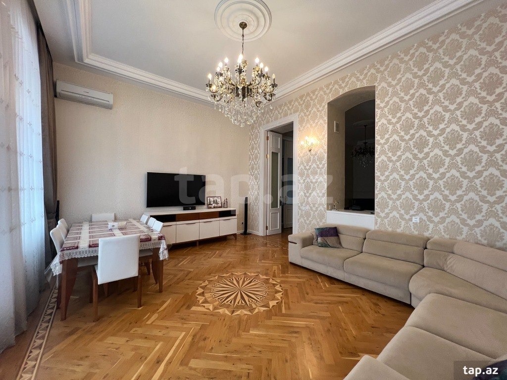4-otaqlı mənzil kirayə verilir, Səbail r., 200 m²