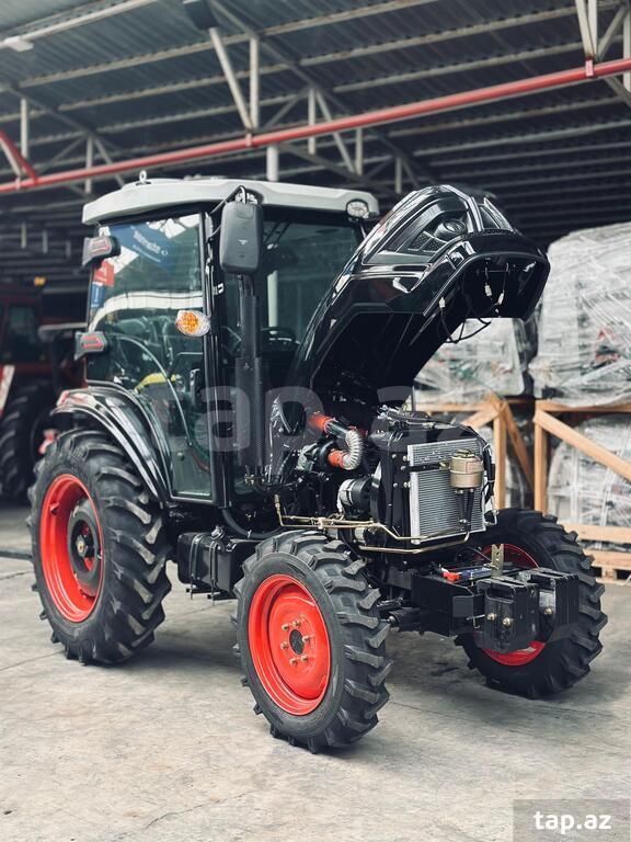 Traktor "Solid 704", 2026 il (3)
