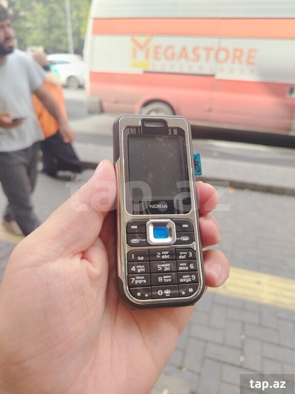 Nokia 7360 Coffee Brown
