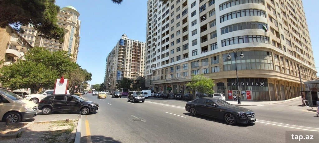 4-otaqlı yeni tikili, H.Cavid pr., 220 m²