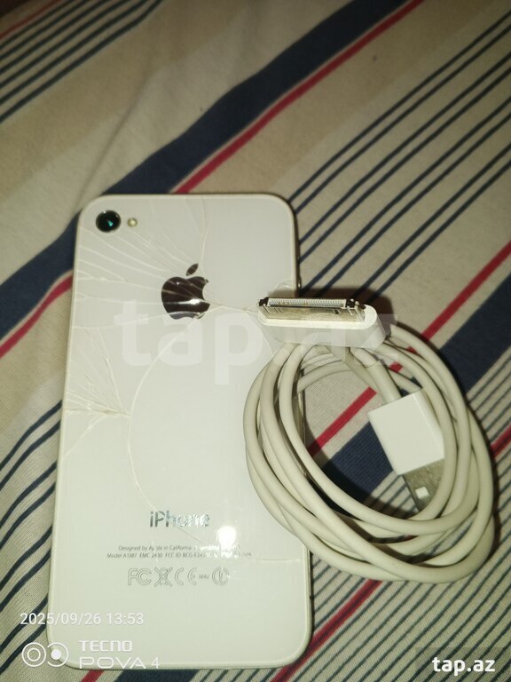 Apple iPhone 4S White 16GB (2)