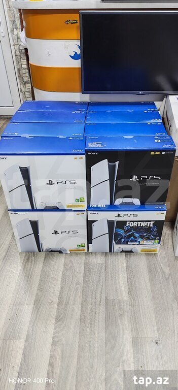 Sony PlayStation 5 Slim (2)