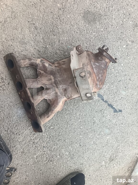 "LADA (VAZ) Priora, Granta, 2110,2112, Kalina" katalitik neytrallaşdırıcısı