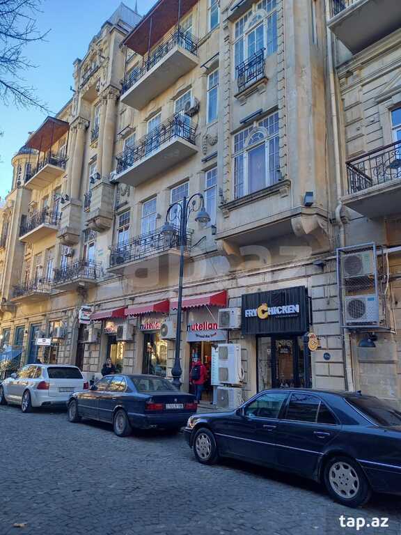 6-otaqlı mənzil, Nizami küç., 240 m² (10)