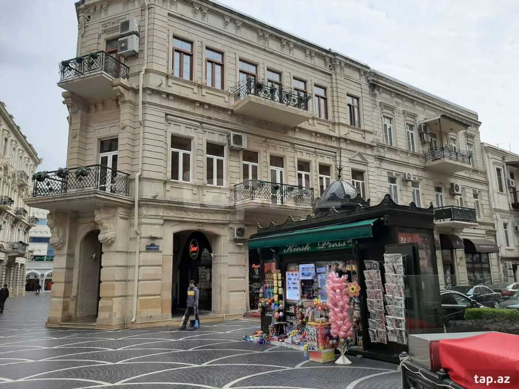 6-otaqlı mənzil, Nizami küç., 240 m² (2)