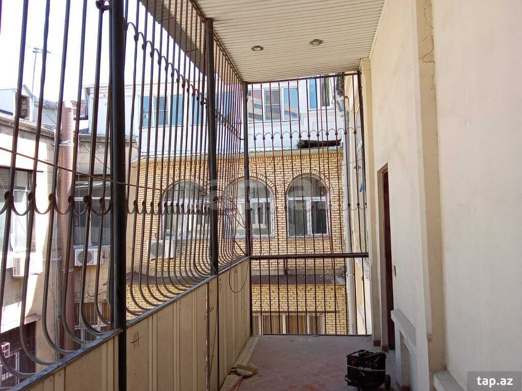 6-otaqlı mənzil, Nizami küç., 240 m² (33)