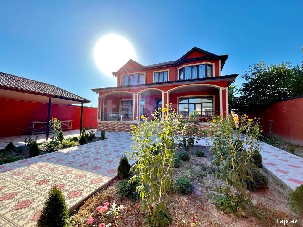 Villa, Şəki ş.