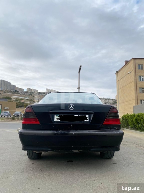 Mercedes C 180, 1999 il (2)