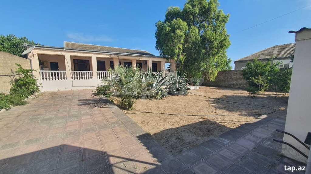 Bağ evi, Şüvəlan qəs.