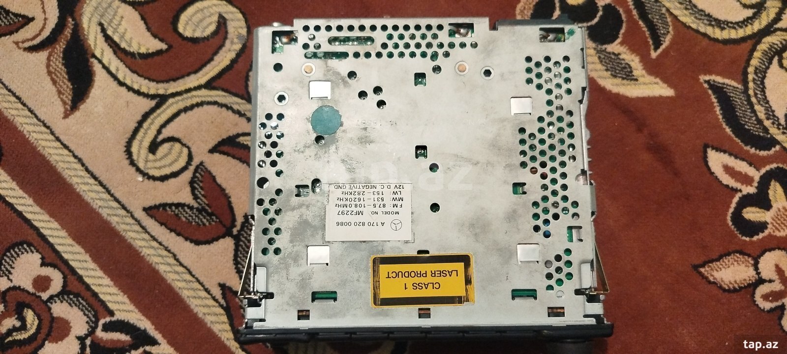 "Mercedes CD" maqnitolası (2)