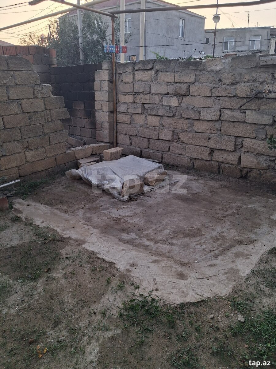 Həyət evi, Binəqədi r. (4)