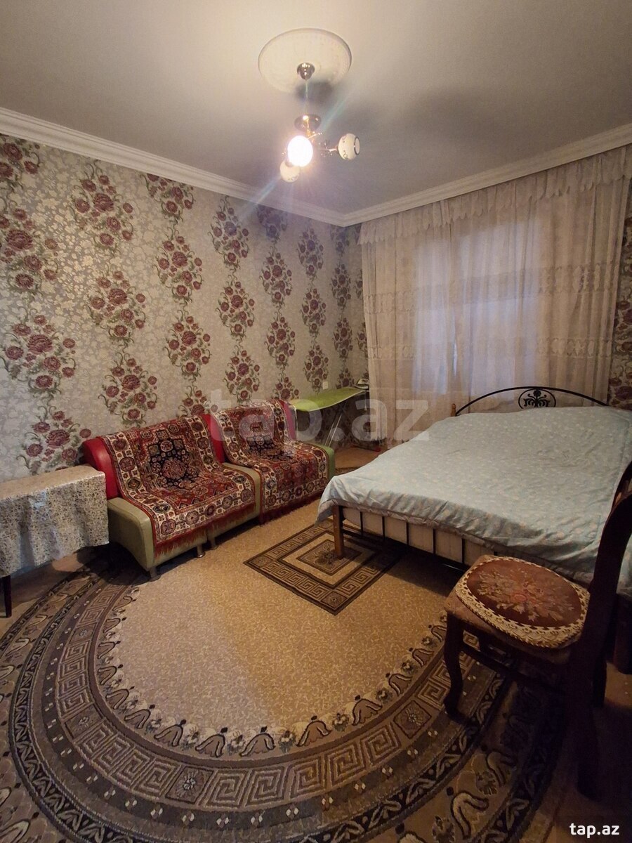 Həyət evi, Binəqədi r. (13)