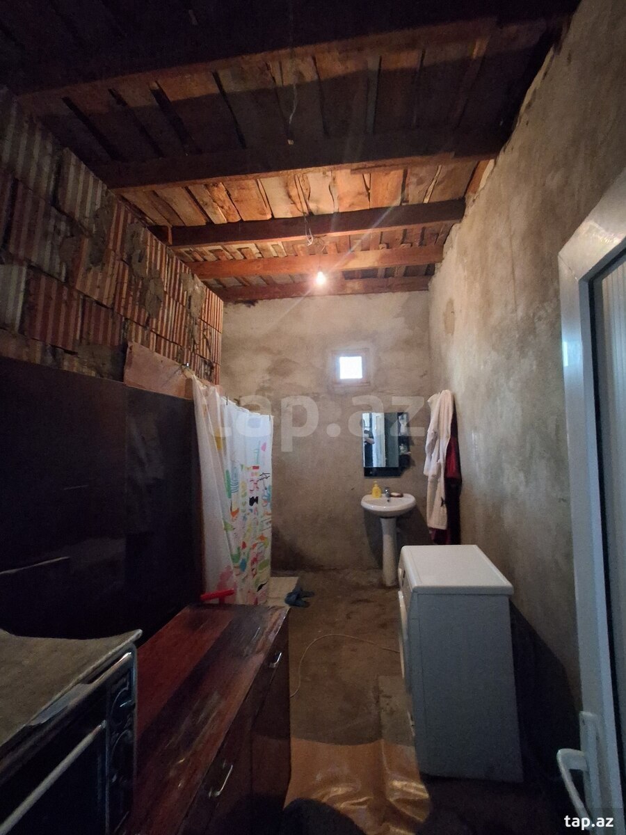 Həyət evi, Binəqədi r. (15)