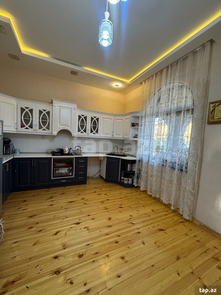 Həyət evi, Göygöl r. (9)