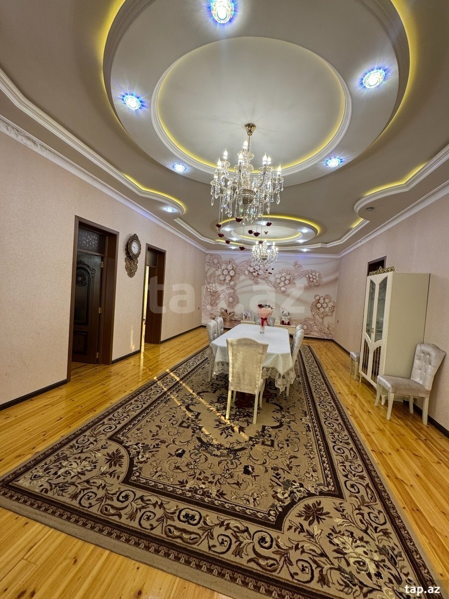 Həyət evi, Göygöl r. (17)