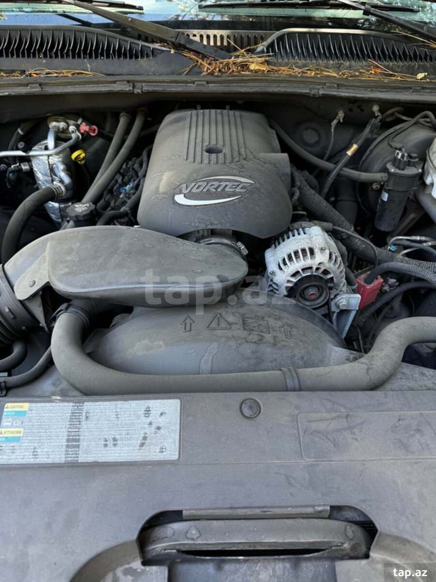 "Chevrolet Tahoe, Suburban, GMC Yukon, Hummer H2, Cadillac Escalade" rezin-metal oynaqları 