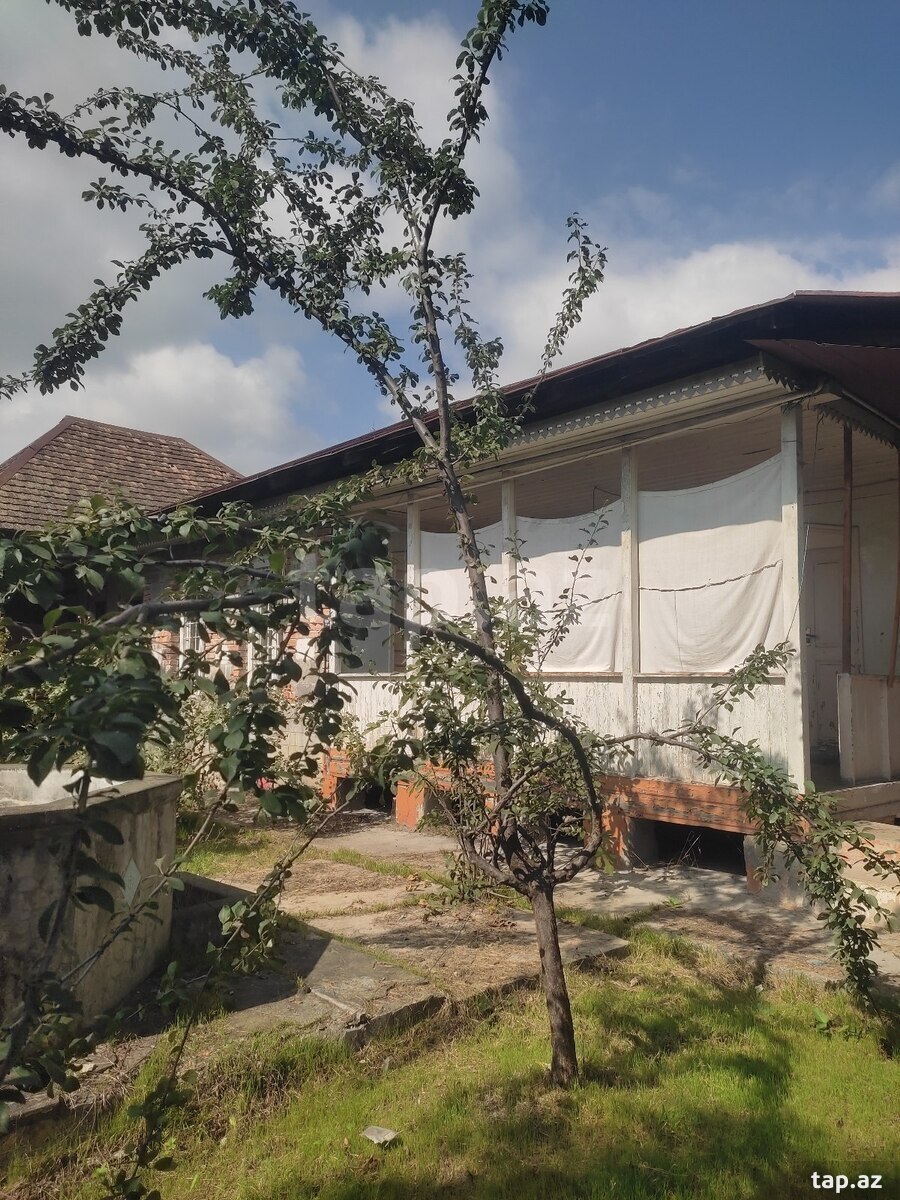 Həyət evi, Şəki r.