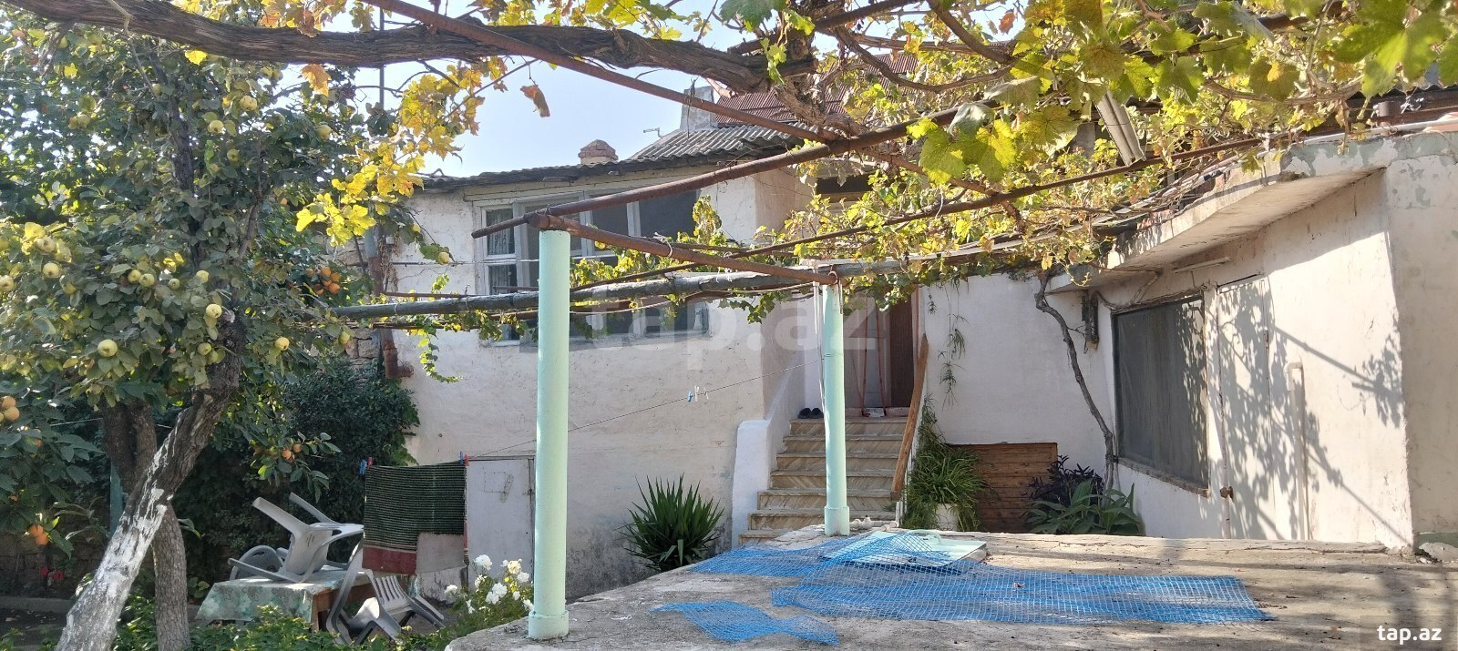 Həyət evi, Bülbülə qəs.
