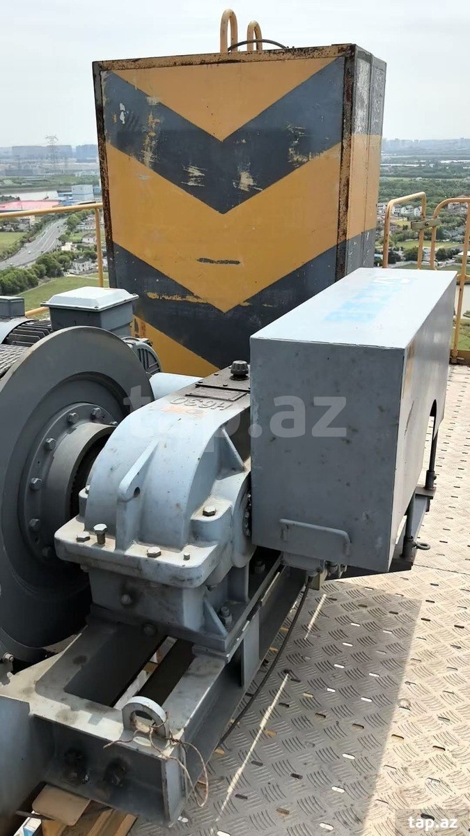 Qülləli kran XCMG 6015-8, 2021 il (11)