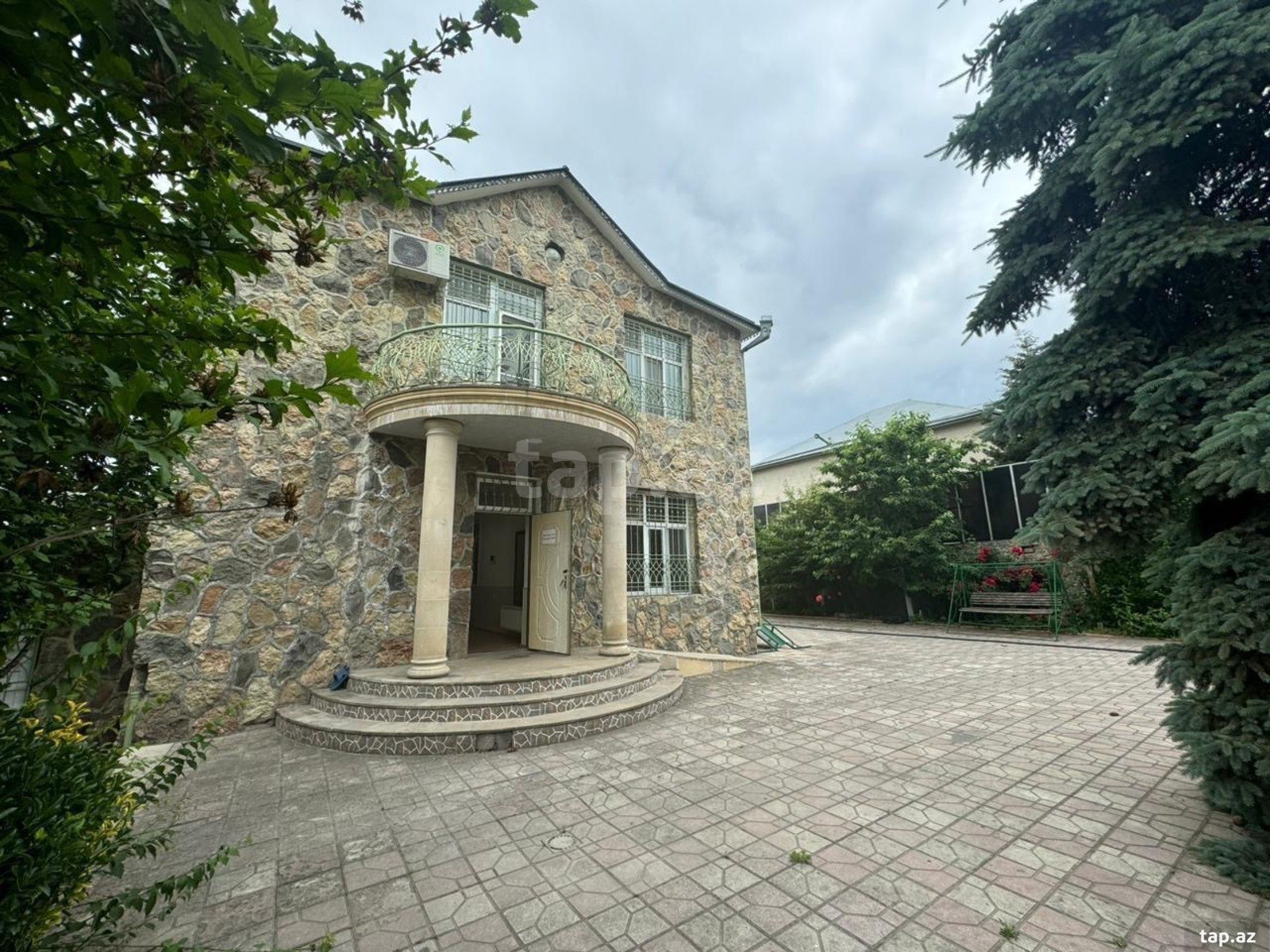 Villa kirayə verilir, Quba r. (26)