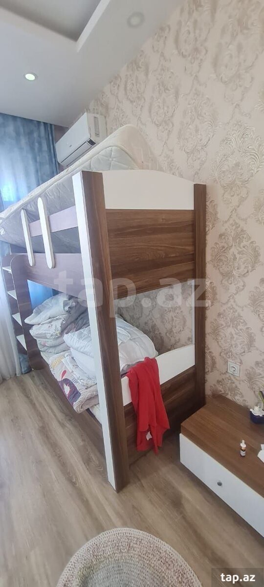 İkimərtəbəli çarpayı