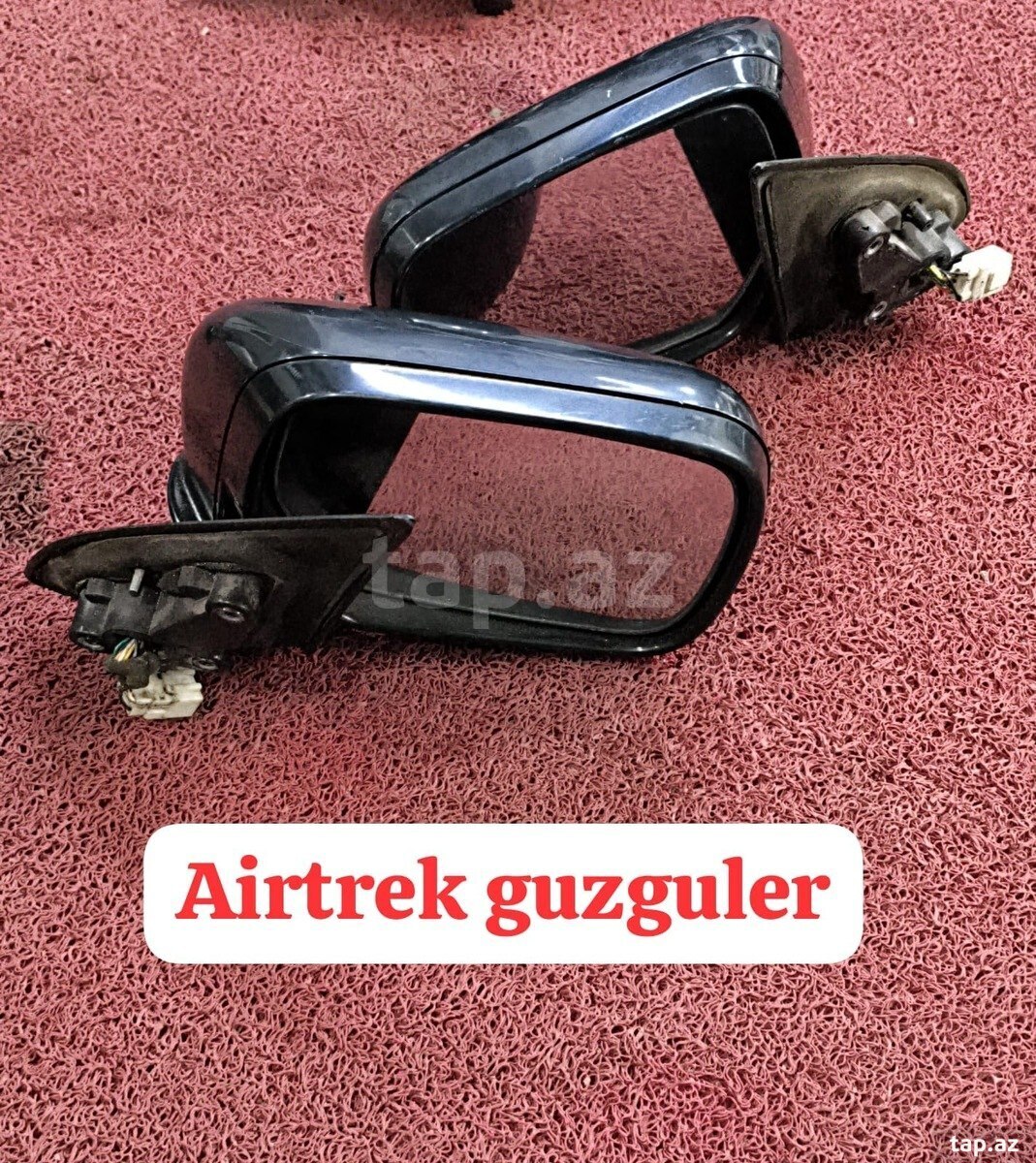 "Mitsubishi Airtrek" yan güzgüsü