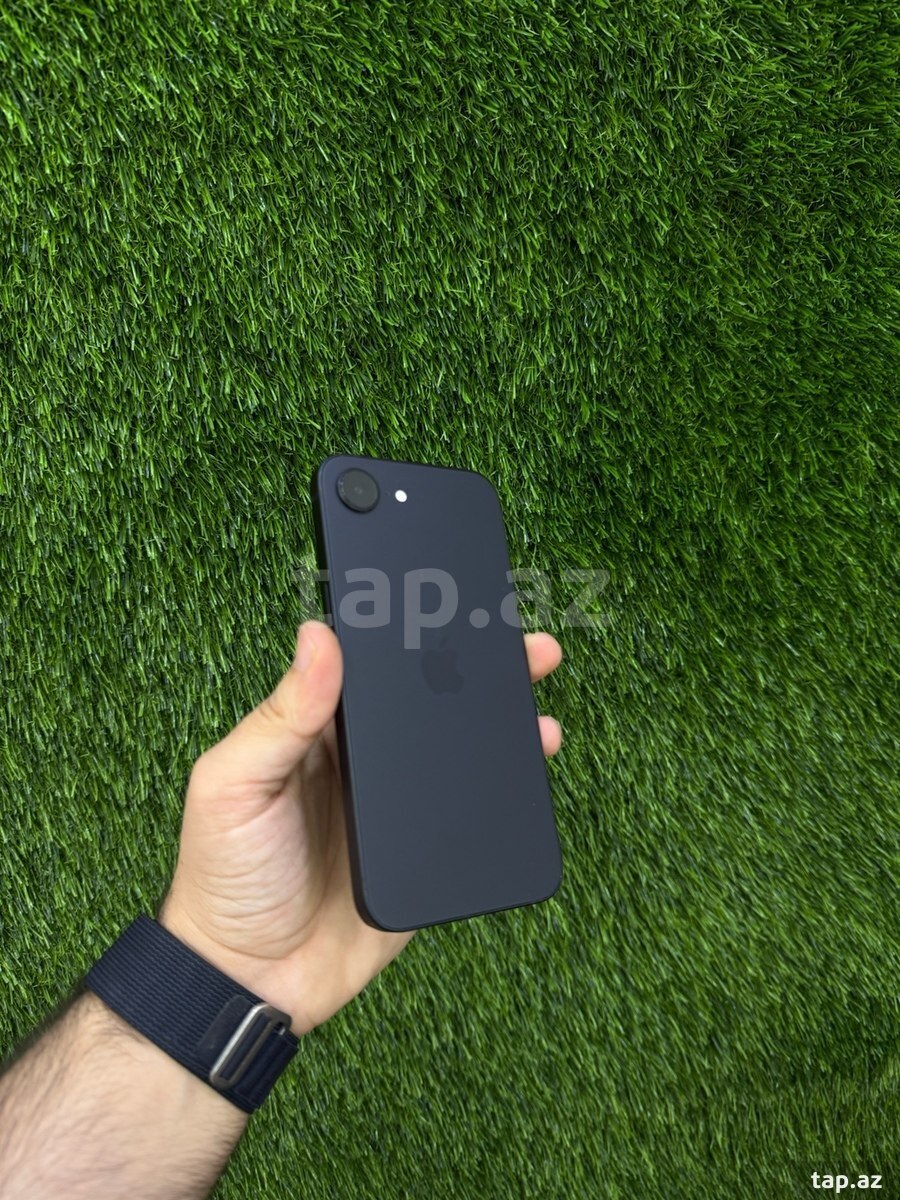 Apple iPhone 16e Black 128GB/8GB