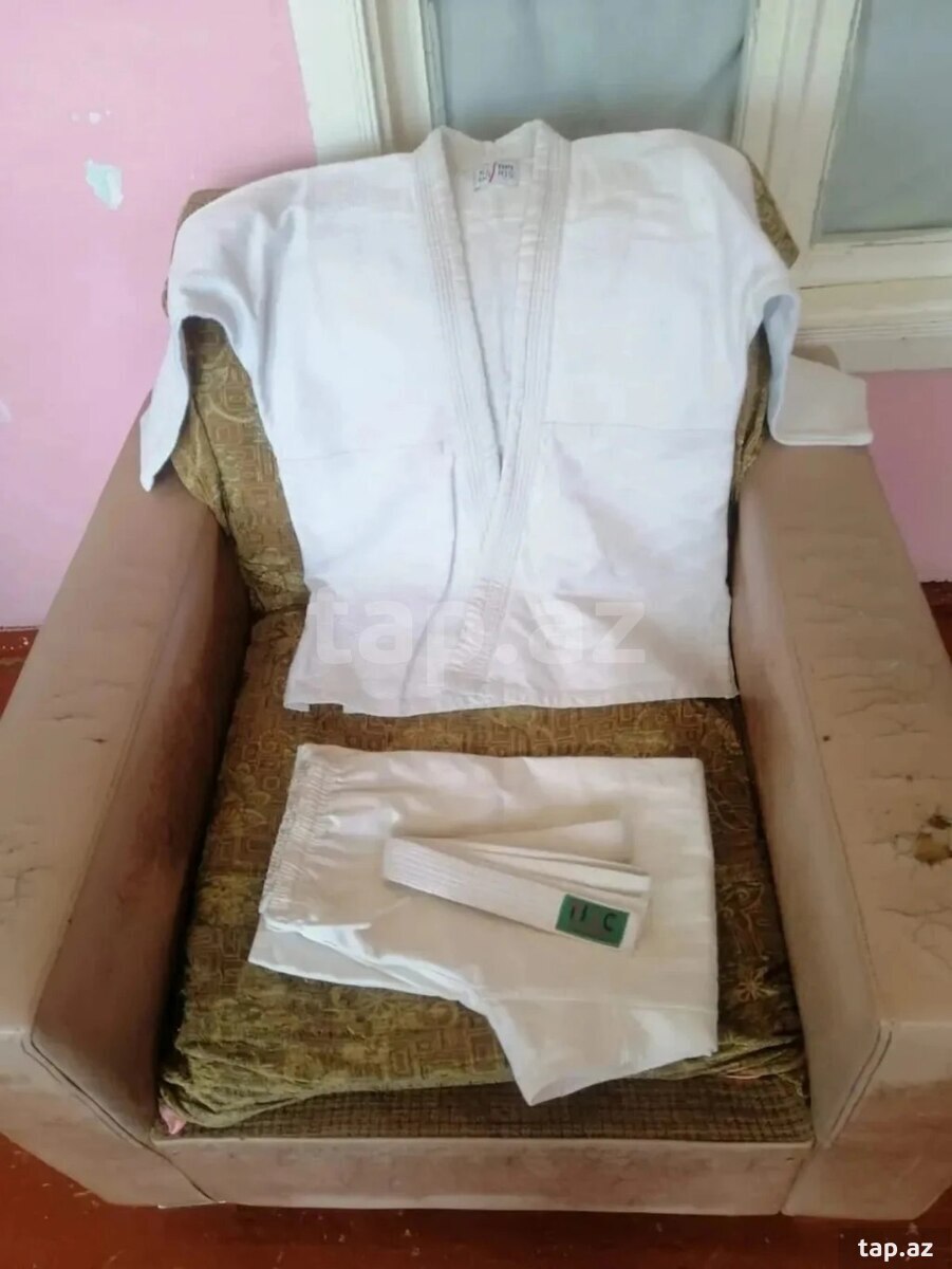 Karate kimonosu (3)
