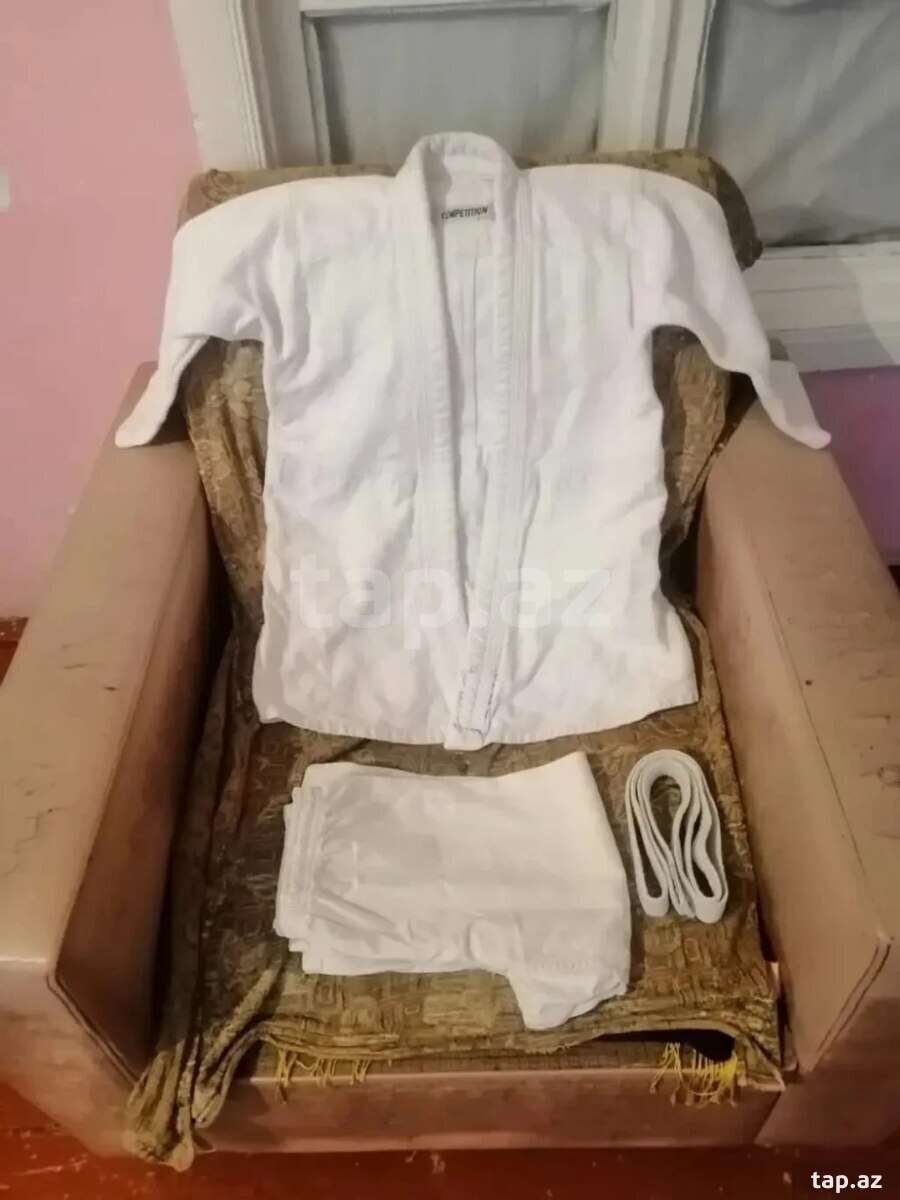Karate kimonosu (2)
