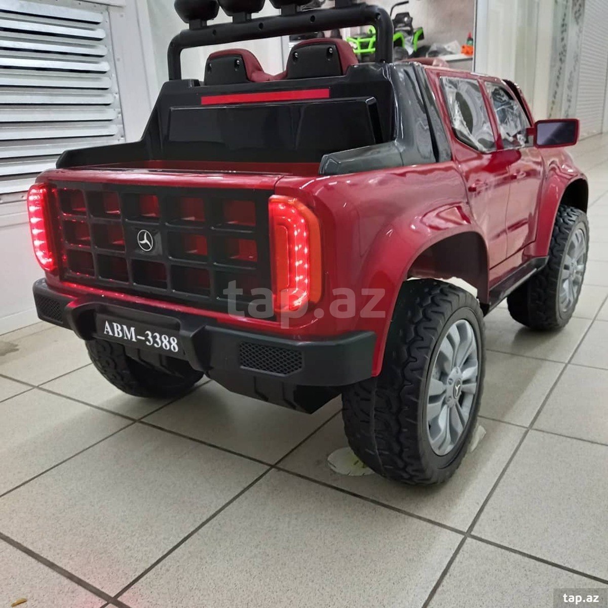 Uşaq avtomobili "Mercedes Benz Pikap" (4)