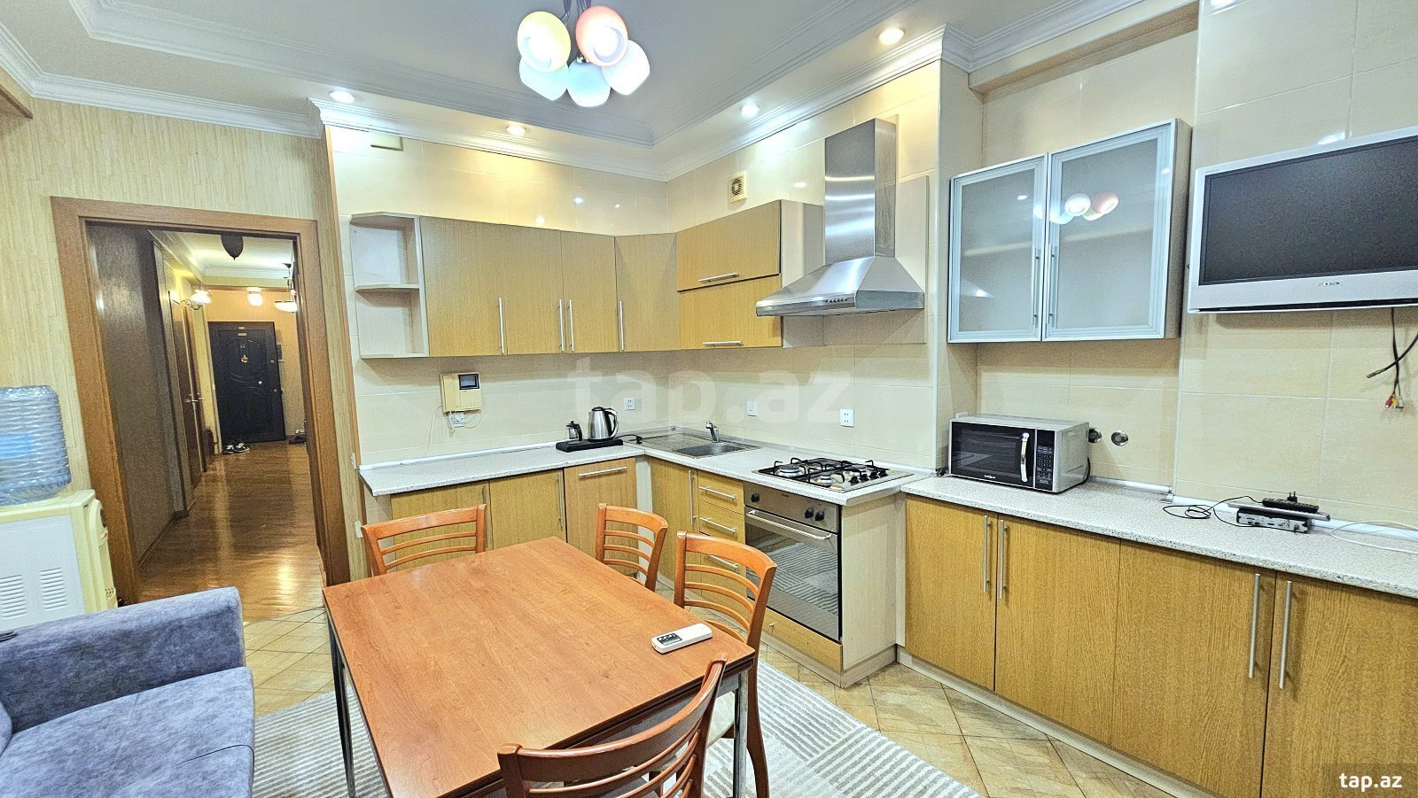 4-otaqlı yeni tikili kirayə verilir, 28 May m., 195 m² (15)