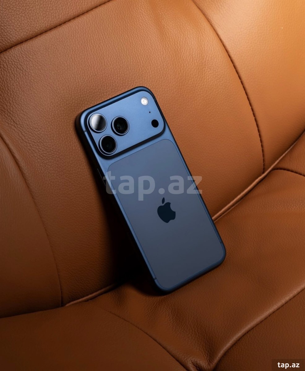 Apple iPhone 17 Pro Max Deep Blue 1TB/12GB (4)