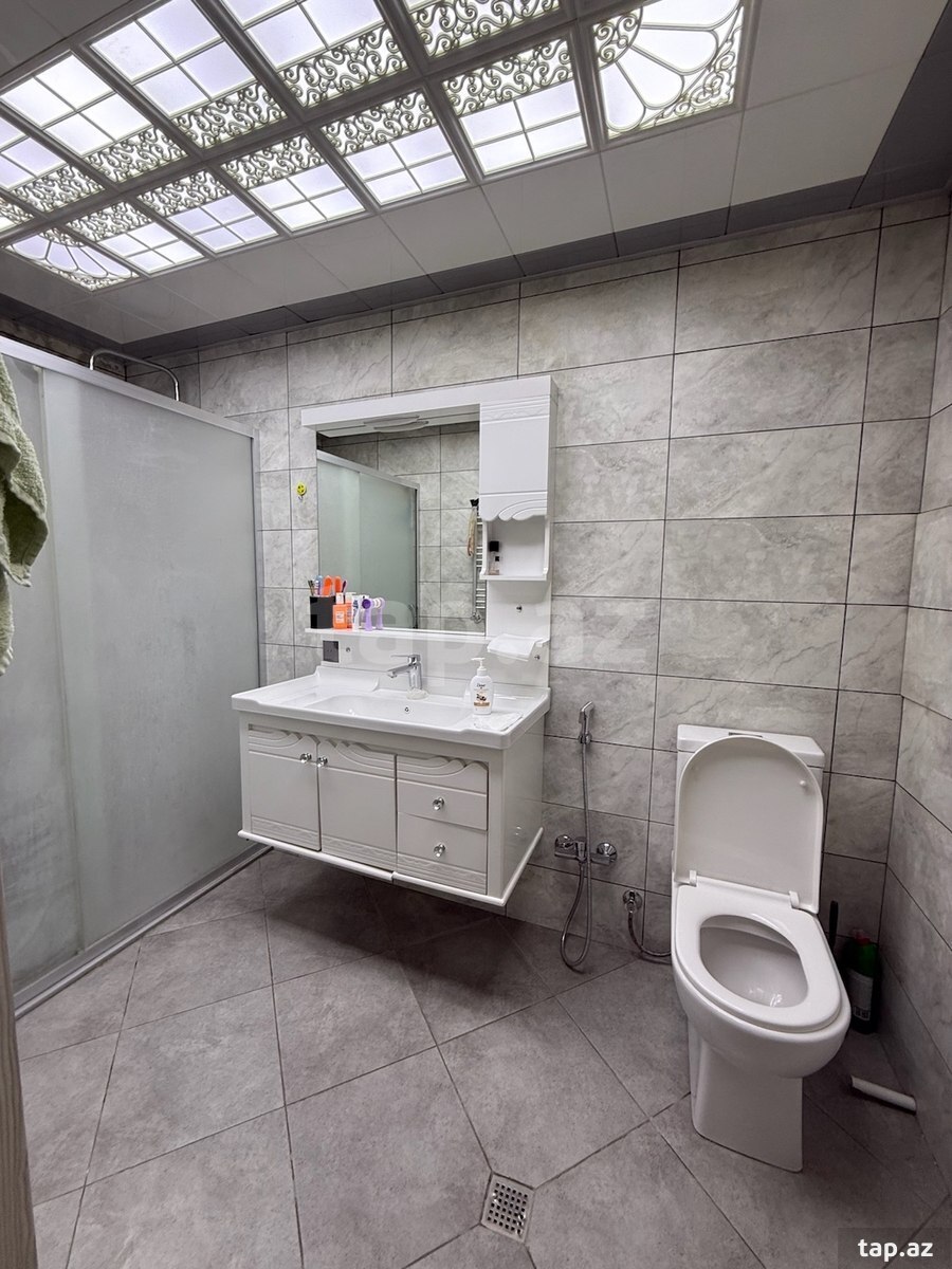 2-otaqlı yeni tikili, Abbas Mirzə Şərifzadə küç., 110 m² (8)