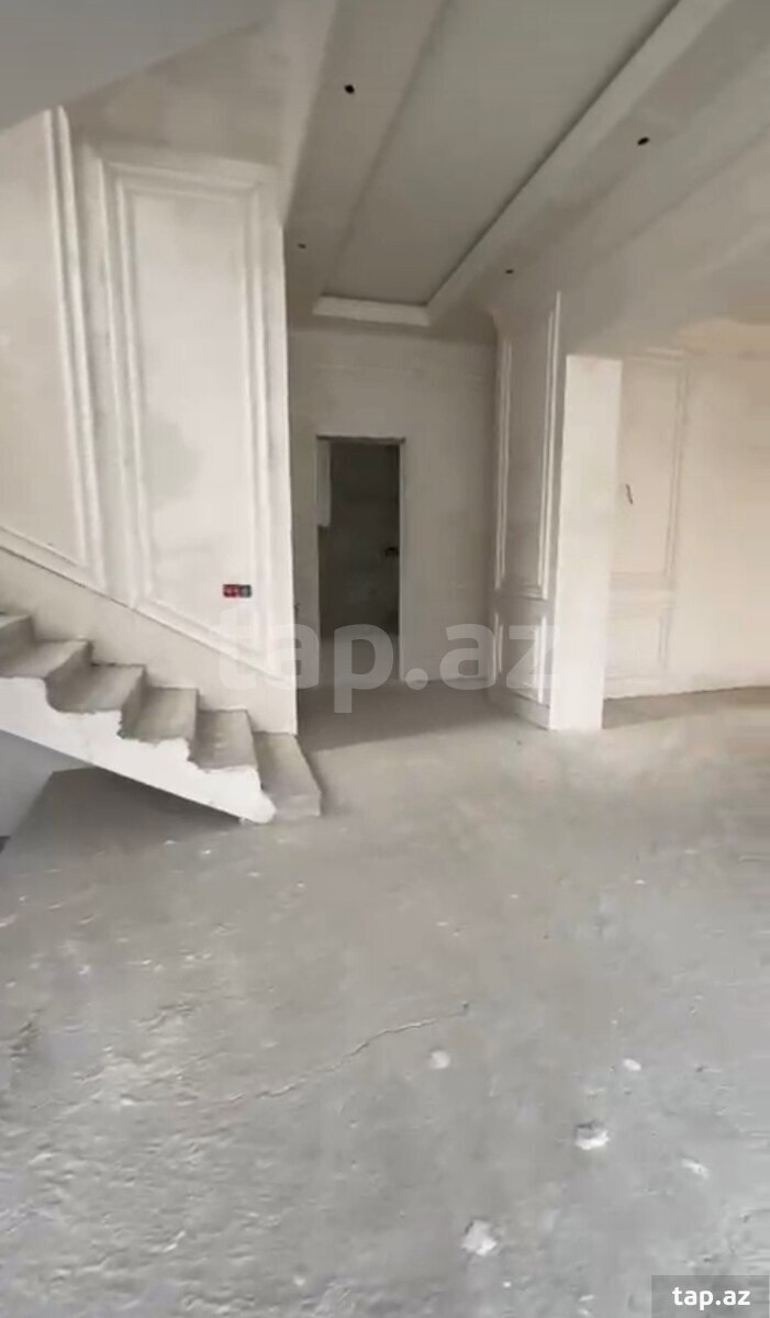 Villa, Gəncə ş.