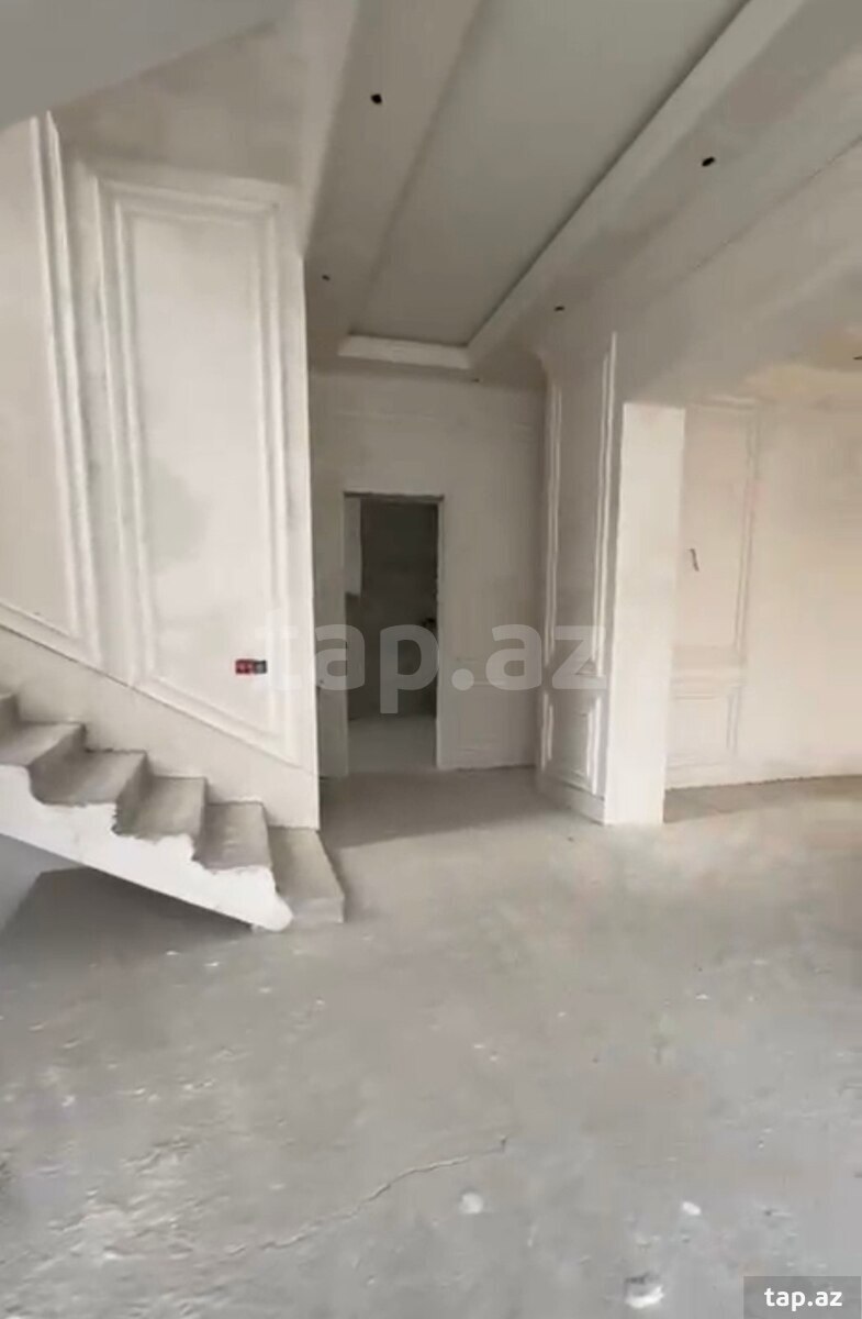 Villa, Gəncə ş.