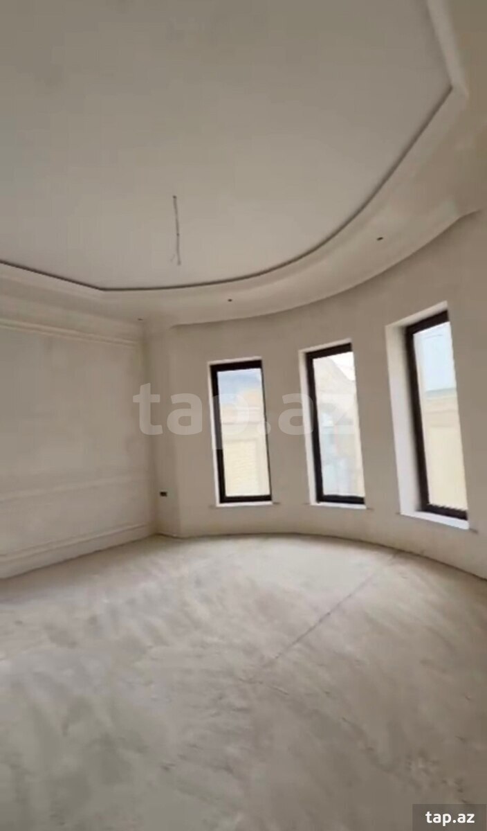 Villa, Gəncə ş.