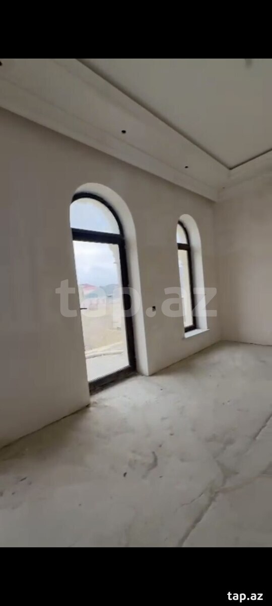 Villa, Gəncə ş.