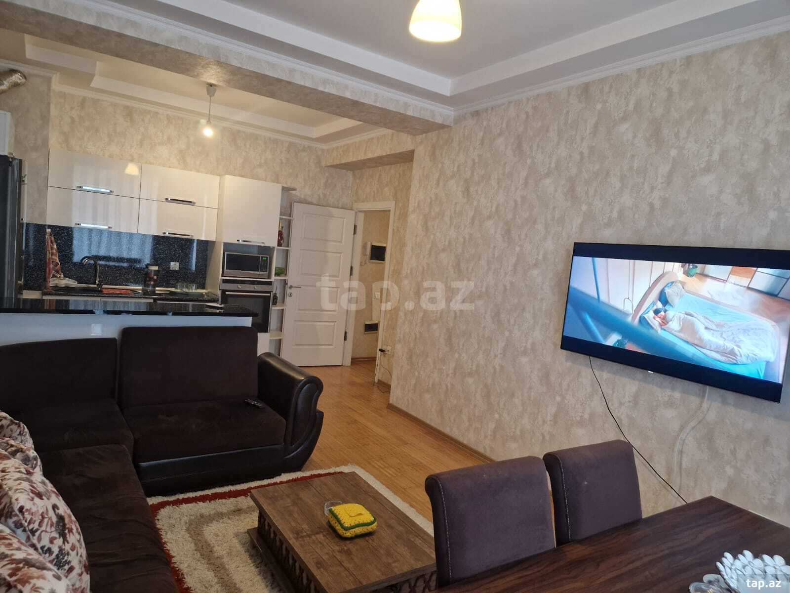 3 otaqlı mənzil kirayə verilir, Bakı