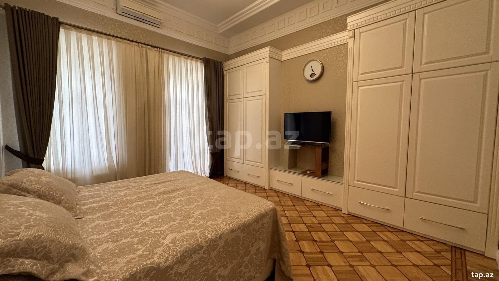 5-otaqlı mənzil, Nizami küç., 250 m²