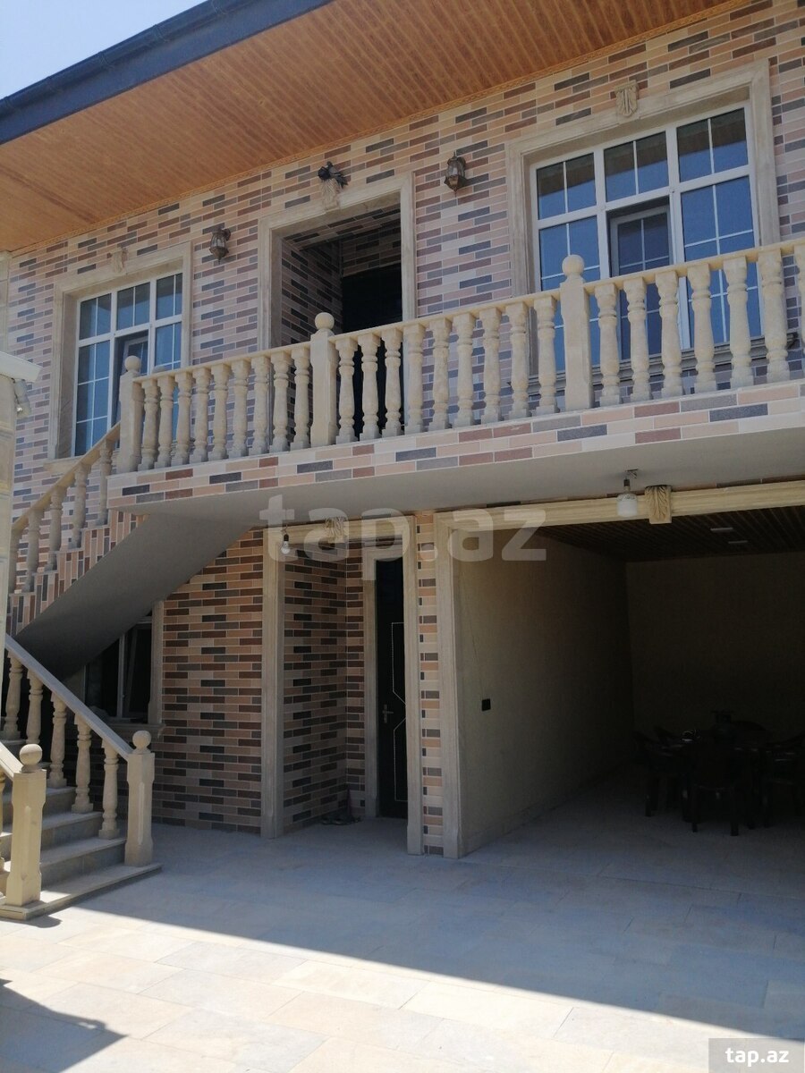Həyət evi, Saray qəs. (2)