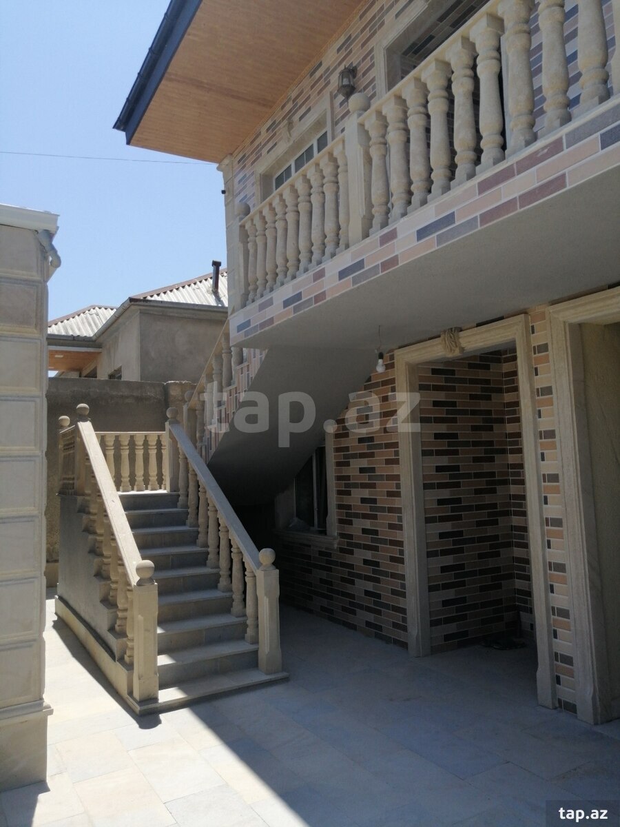 Həyət evi, Saray qəs.