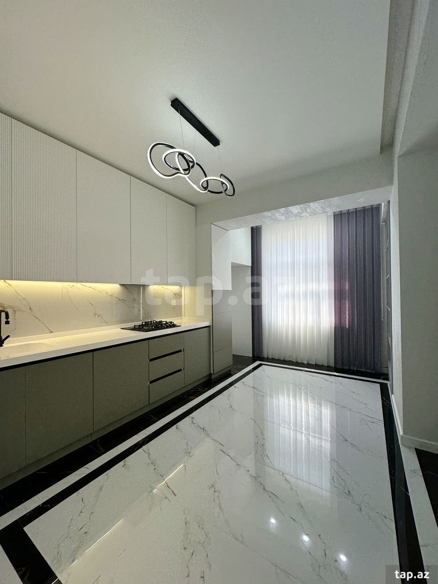 3-otaqlı yeni tikili, Ə. Əliyev küç., 102 m²