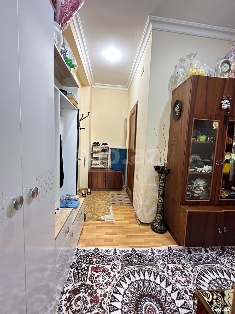 2 otaqlı mənzil satılır, Bakı