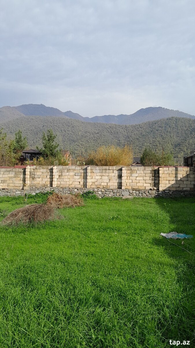 7 sot torpaq sahəsi, Qəbələ ş. (3)