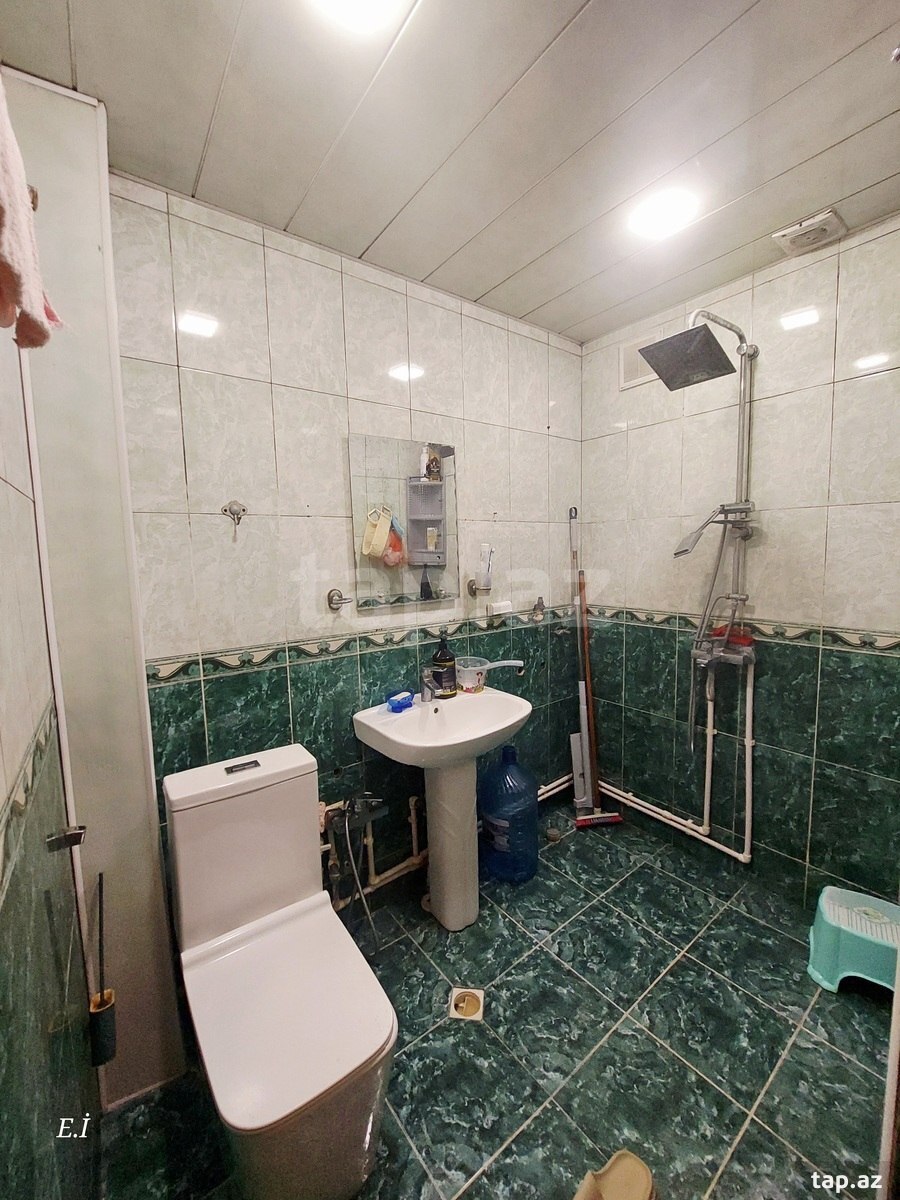 3-otaqlı mənzil, 8-ci mkr., 75 m² (17)