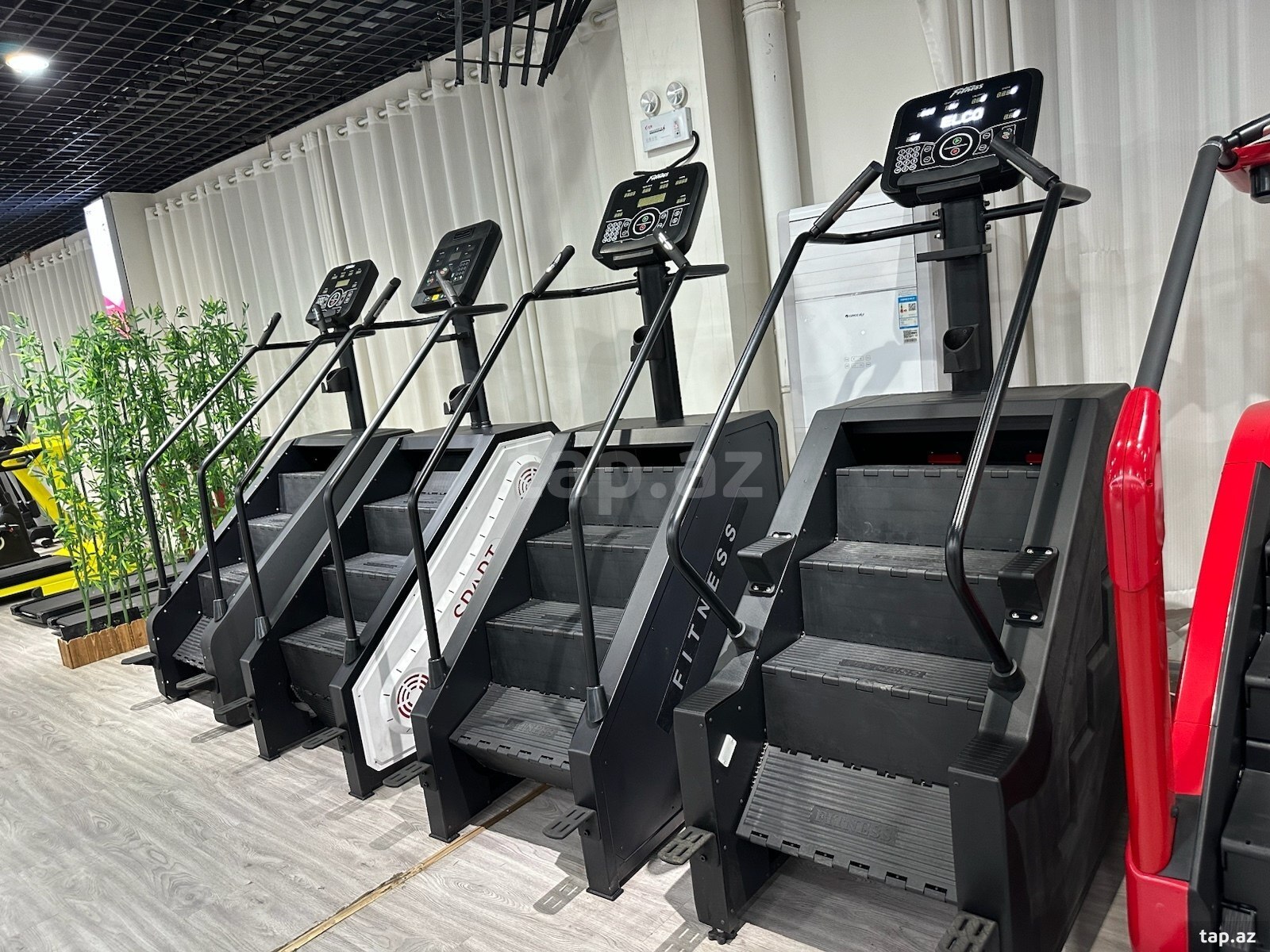 Trenajorlar "FEDERAL GYM" (14)