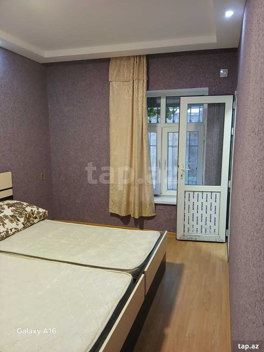 Həyət evi, İnşaatçılar m.