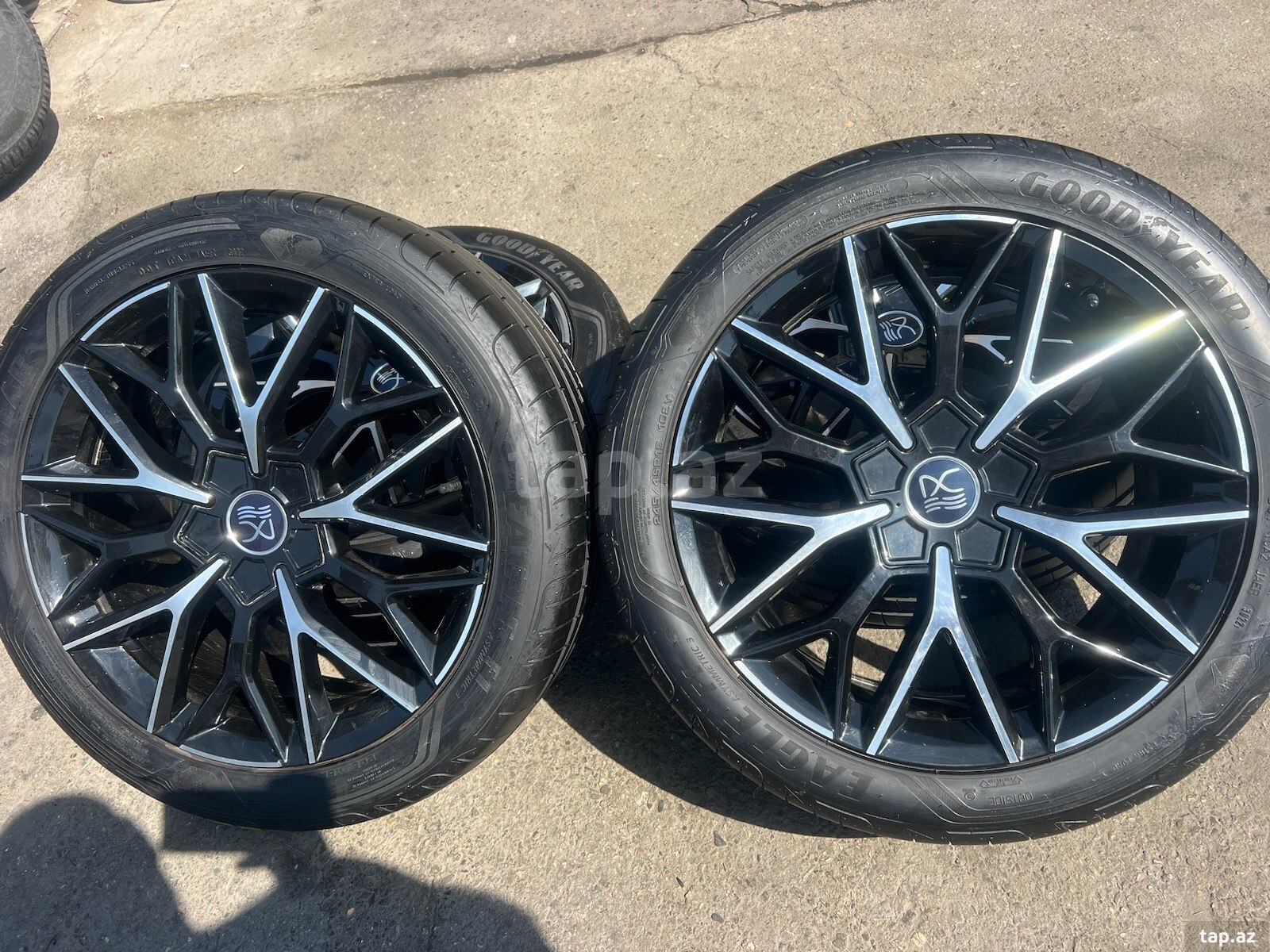 "Tesla" diskləri R19