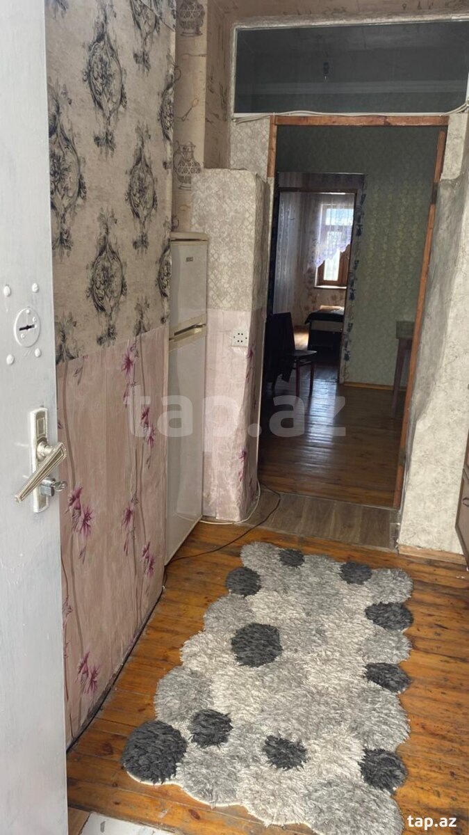 4-otaqlı mənzil, 8 Noyabr pr., 80 m²